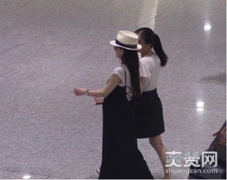 方媛返沪获父母接机 大肚难掩 证实“带娃嫁”