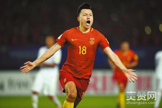 国足战胜乌兹别克斯坦,世界杯预选赛,郜林,爽赞网