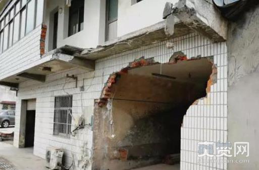 魔鬼道路屡出车祸,车祸,货车,爽赞网