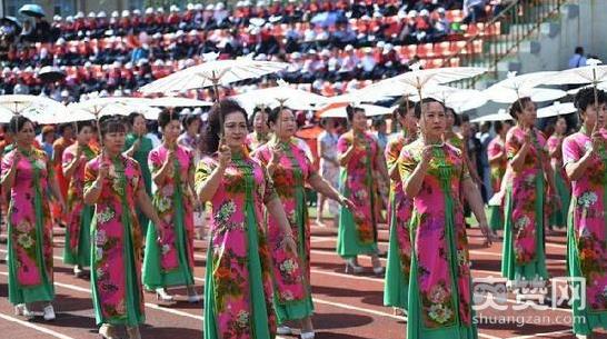 5599人同穿旗袍,中国风,旗袍,吉尼斯纪录,爽赞网